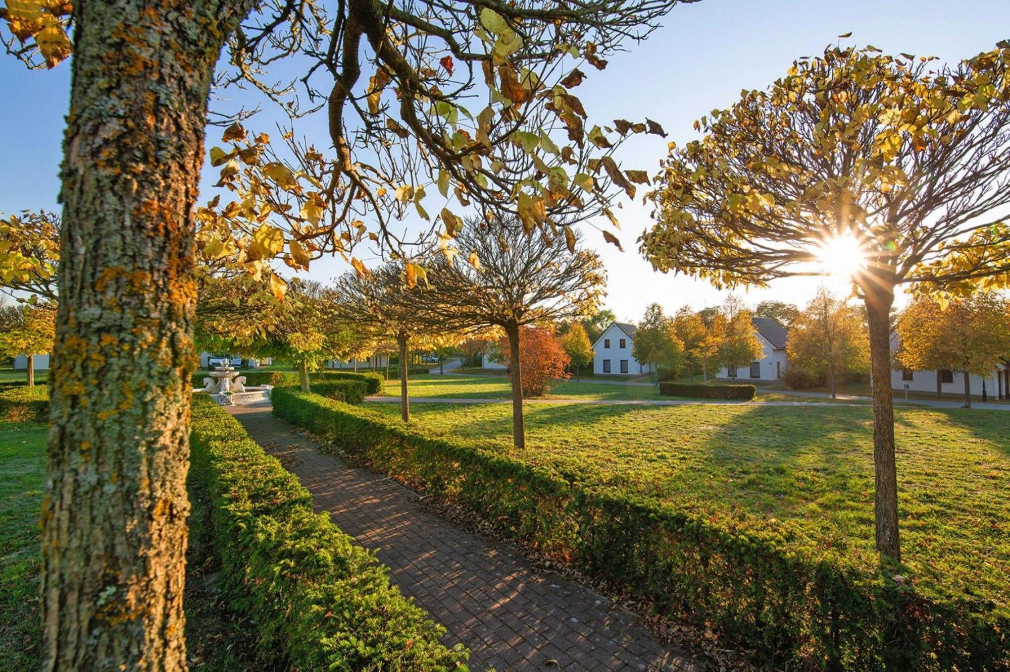 Holiday Resort Van Der Valk, Linstow 린스토우 외부 사진